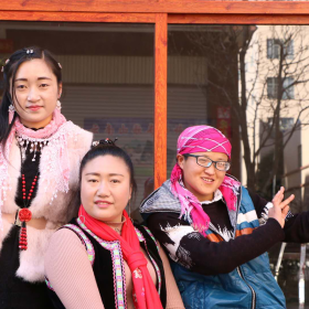 山歌英子家族大合集