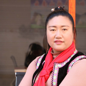 山歌英子家族大合集