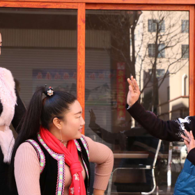 山歌英子家族大合集